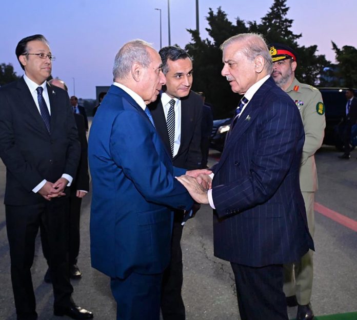 Prime Minister Muhammad Shehbaz Sharif is being seen off by the First Deputy Prime Minister of Azerbaijan Yagub Abdulla Oglu Eyyubev at Haider Aliyev International Airport