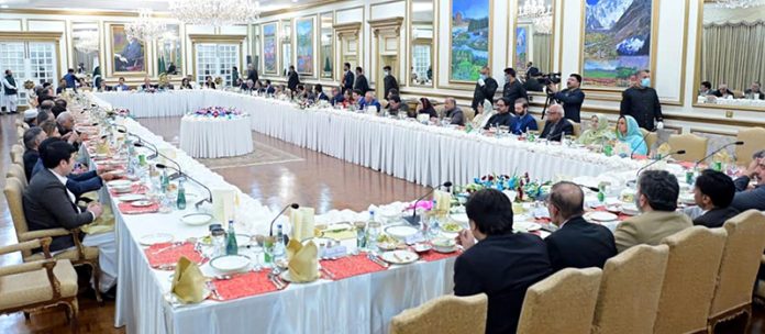 Prime Minister Muhammad Shehbaz Sharif addresses the banquet in honor of government and coalition Senators