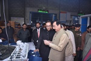 Acting President Syed Yusuf Raza Gilani visited Mahmood Group of Textile Mills, where he was briefed on the company’s production processes, machinery, and export operations. APP/ABB/FHA