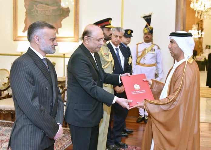H.E. Salem Mohammed Salem Al Bawab Al Zaabi, Ambassador designate of the United Arab Emirates, presenting his credentials to President Asif Ali Zardari at Aiwan-e-Sadr