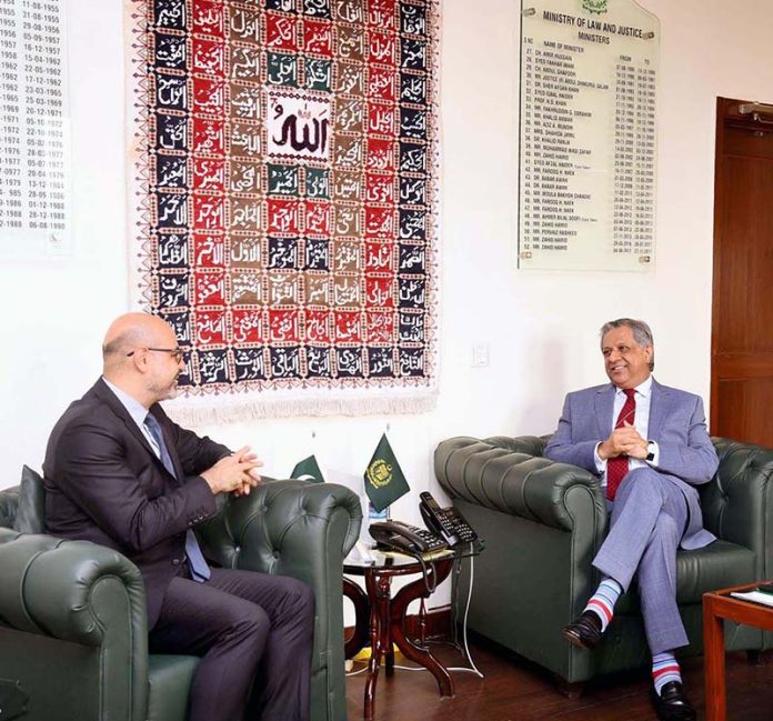 UNDP Resident Representative Samuel Rizk called on Federal Minister for law and justice and human rights, Senator Azam Nazeer Tarar to discuss areas of mutual collaboration