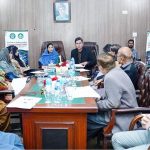 Press Information Department, Peshawar holds round table discussion on "Youth and Social Media: Vulnerabilities and Safeguards" chaied by Director General PID Peshawar, Ms. Tahira Saeeda