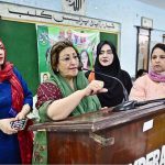 MNA PML-N, Ms. Nuzhat Sadiq, addresses women wing workers of PML-N at the Press Club hall