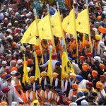 Sikh yatrees performing their religious rituals on the occasion of 556th birth anniversary of Guru Nanak Dev in Nankana Sahib, Guru Nanak was the founder of the religion of Sikhism and the first of ten Sikh Gurus. His birth is celebrated worldwide as Guru Nanak Gurpurab on Kartik Pooranmashi, the full-moon day in the month of Katak, October–November