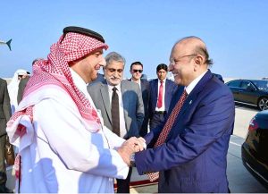 Senior Qatari officials and Pakistan’s Ambassador to Qatar seeing off President Asif Ali Zardari at Doha International Airport at the conclusion of his visit