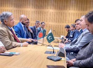 Federal Minister for Maritime Affairs, Muhammad Junaid Anwar Chaudhry holding meeting with Brigadier General (Retd.) Dr. M. Sakhawat Hussain, Adviser for Shipping of Bangladesh