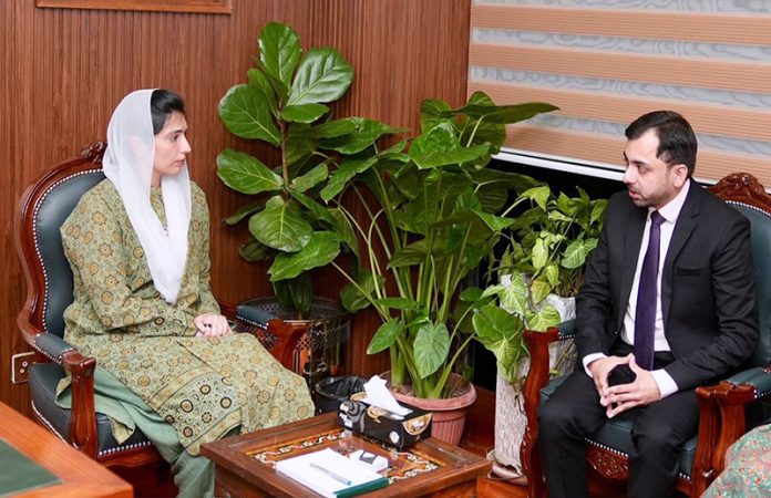 First Lady Bibi Aseefa Bhutto Zardari meeting Dublin City Councilor, Ammar Ali