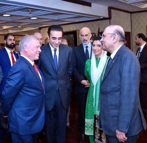 His Majesty King Abdullah II ibn Al-Hussein of the Hashemite Kingdom of Jordan with President Asif Ali Zardari, First Lady Bibi Aseefa Bhutto Zardari, and Chairman PPP Bilawal Bhutto Zardari at Aiwan-e-Sadr.