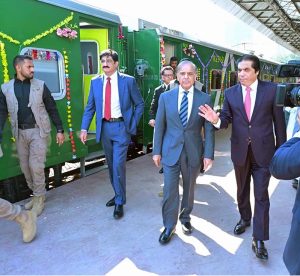 Prime Minister Muhammad Shehbaz Sharif visits newly inaugurated lounges and facilities at Cantt Railway Station