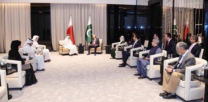 President Asif Ali Zardari, in a meeting with the Prime Minister and Foreign Minister of Qatar, H. E. Sheikh Mohammed bin Abdulrahman bin Jassim Al Thani