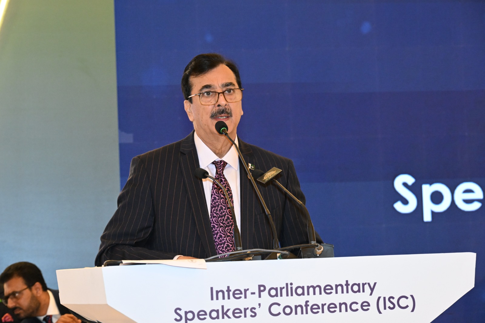 Chairman Senate calls for institutionalizing parliamentary diplomacy as ISC concludes