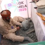 Lok Mela captivates visitors' attention with musical heritage of AJK