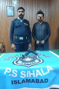 18 lawbreakers behind bars; drugs and weapons recovered