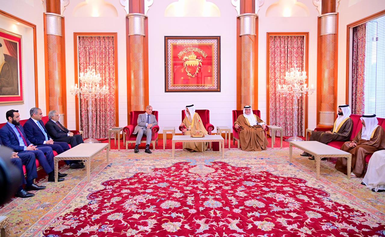 PM reiterates commitment to deepening Pak-Bahrain bilateral relations 