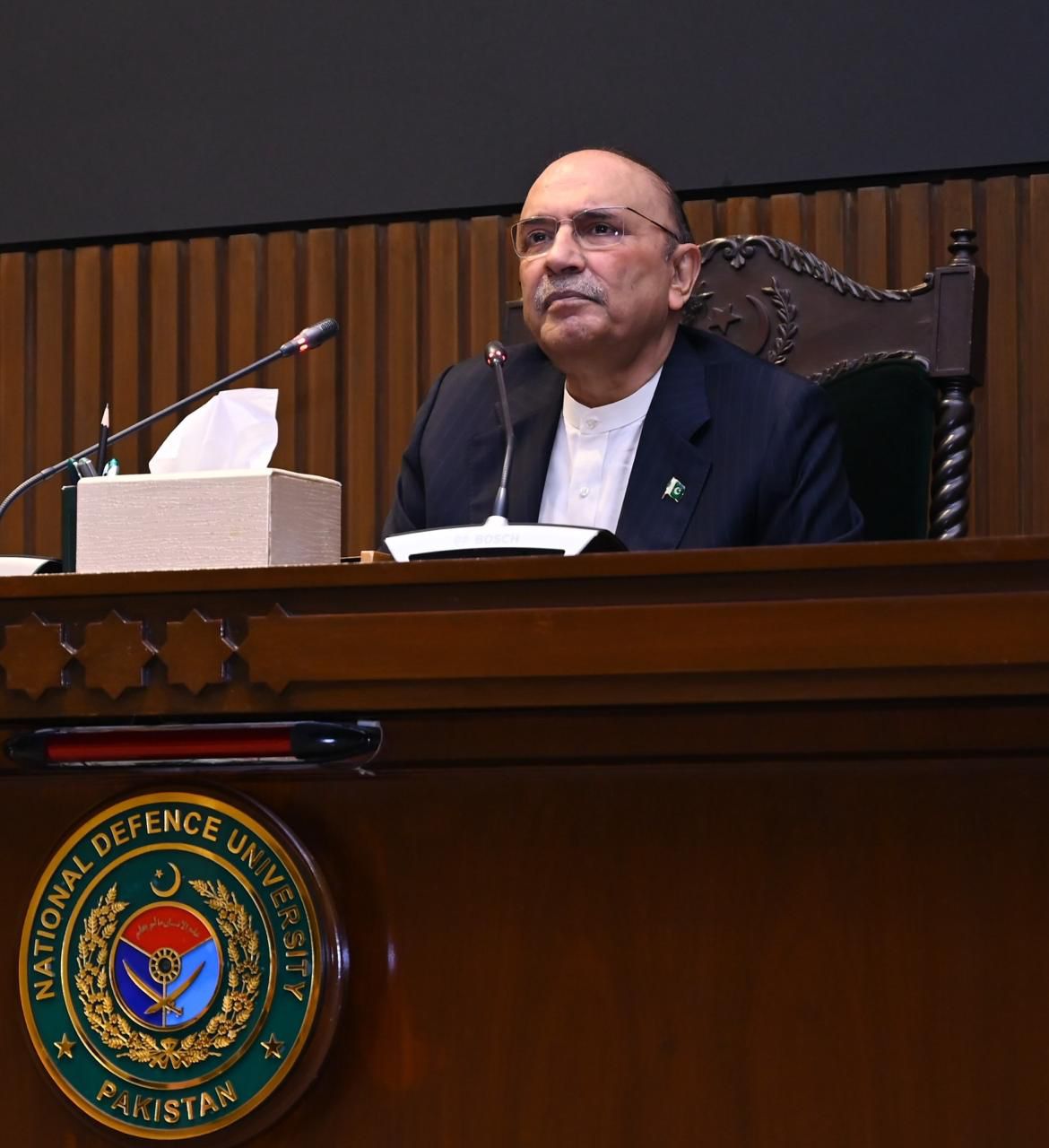 President underlines significance of informed leadership, national cohesion to confront security challenges  