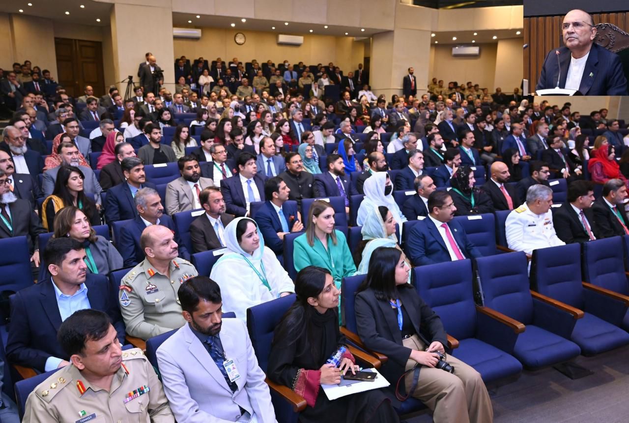 President underlines significance of informed leadership, national cohesion to confront security challenges  