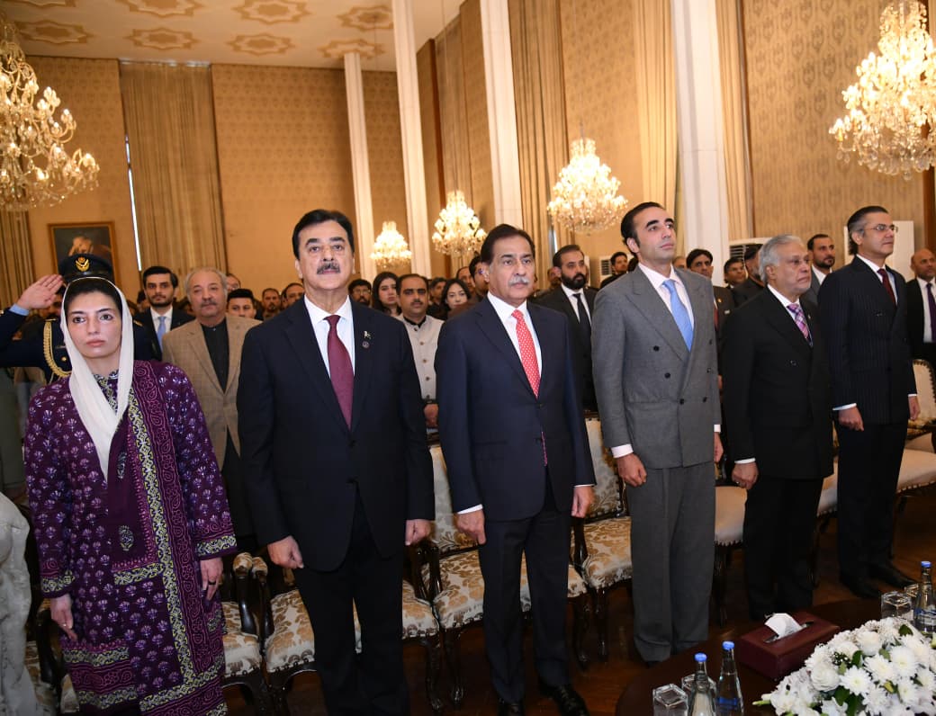 Justice Amin-Ud-Din takes oath as first CJ of Federal Constitutional Court