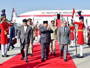 President Asif Ali Zardari, accompanied by Prime Minister Muhammad Shehbaz Sharif, receives President Prabowo Subianto of the Republic of Indonesia upon his arrival at Nur Khan Airbase