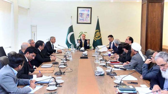 Federal Minister for Climate Change and Environmental Coordination, Dr. Musadik Malik chairing the 5th meeting of the Prime Minister's Committee for the Modernization of the National Tariff Commission (NTC)