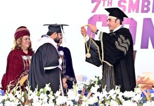 Chairman Pakistan Peoples Party Bilawal Bhutto Zardari awarding degrees among the position holders during 7th convocation of Shaheed Mohtarma Benazir Bhutto Medical University.