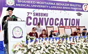 Chairman Pakistan Peoples Party Bilawal Bhutto Zardari awarding degrees among the position holders during 7th convocation of Shaheed Mohtarma Benazir Bhutto Medical University.