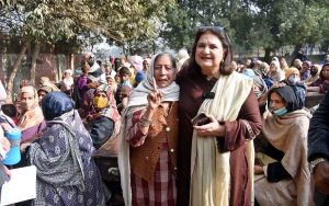 Chairperson Benazir Income Support Programme (BISP), Senator Rubina Khalid addressing the beneficiaries of BISP during her visit to the SIM Distribution Center at Vista Government Secondary School, Sheikhupura.