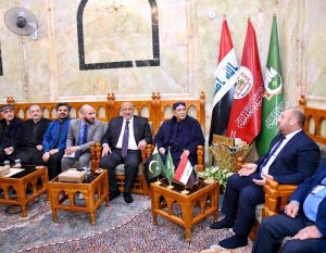 President Asif Ali Zardari paid respects at the holy shrine of Hazrat Abbas (A.S.), offered nawafil prayers and met the administrators and scholars of the shrine.