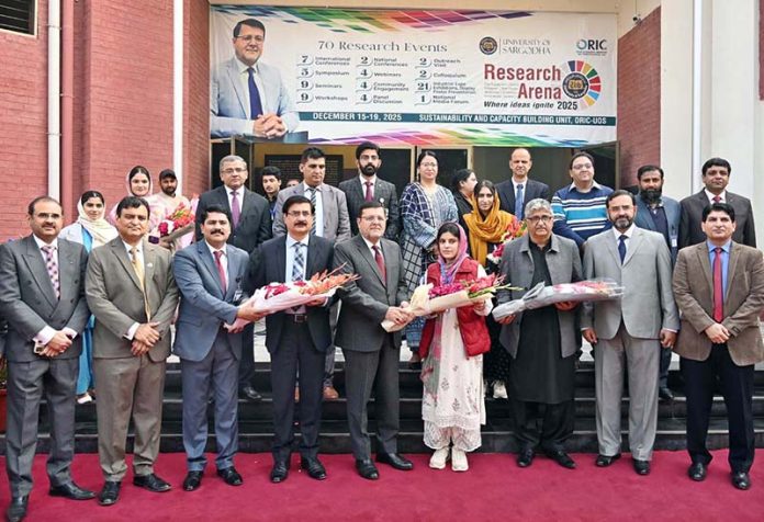 Vice Chancellor University of Sargodha Prof. Dr. Qaiser Abbas and Pro Vice Chancellor Prof. Dr. Masood Sarwar Awan welcome by staff members during the second annual Research Arena at University of Sargodha