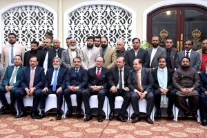 Federal Minister for Finance and Revenue Senator Muhammad Aurangzeb group photo at the All Pakistan Chambers Conference, organized by the Lahore Chamber of Commerce and Industry (LCCI).