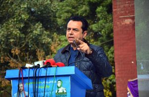 State Minister for Interior Senator Talal Chaudhary addresses the gathering after distributing motorbikes to Para-veterinary staff at the Civil Veterinary Hospital.