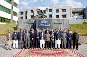Prime Minister Muhammad Shehbaz Sharif in a group photo with the administration of Kashmir Institute of Nuclear Medicine, Oncology and Radiotherapy.