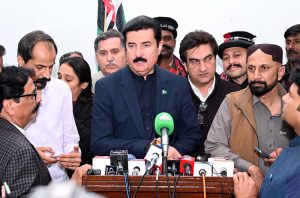Governor Khyber Pakhtunkhwa Faisal Karim Kundi offering Fateha at grave of Shaheed Mohtarma Benazir Bhutto on the occasion of her 18th death anniversary at Garhi Khuda Bakhsh.