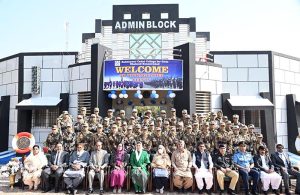 First Lady Bibi Aseefa Bhutto Zardari in a group photo with the students and teachers at the 5th passing out parade and annual Parents’ Day ceremony of Bakhtawar Cadet College for Girls.