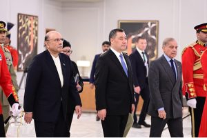 President Asif Ali Zardari and Prime Minister Muhammad Shehbaz Sharif at a banquet hosted in honour of the President of the Kyrgyz Republic, Sadyr Zhaparov, at Aiwan-e-Sadr.