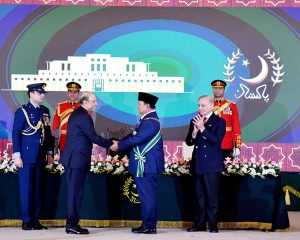 President Asif Ali Zardari confers the Nishan-e-Pakistan on Indonesian President, Prabowo Subianto Djojohadikusumo during a special investiture ceremony at Aiwan-e-Sadr.