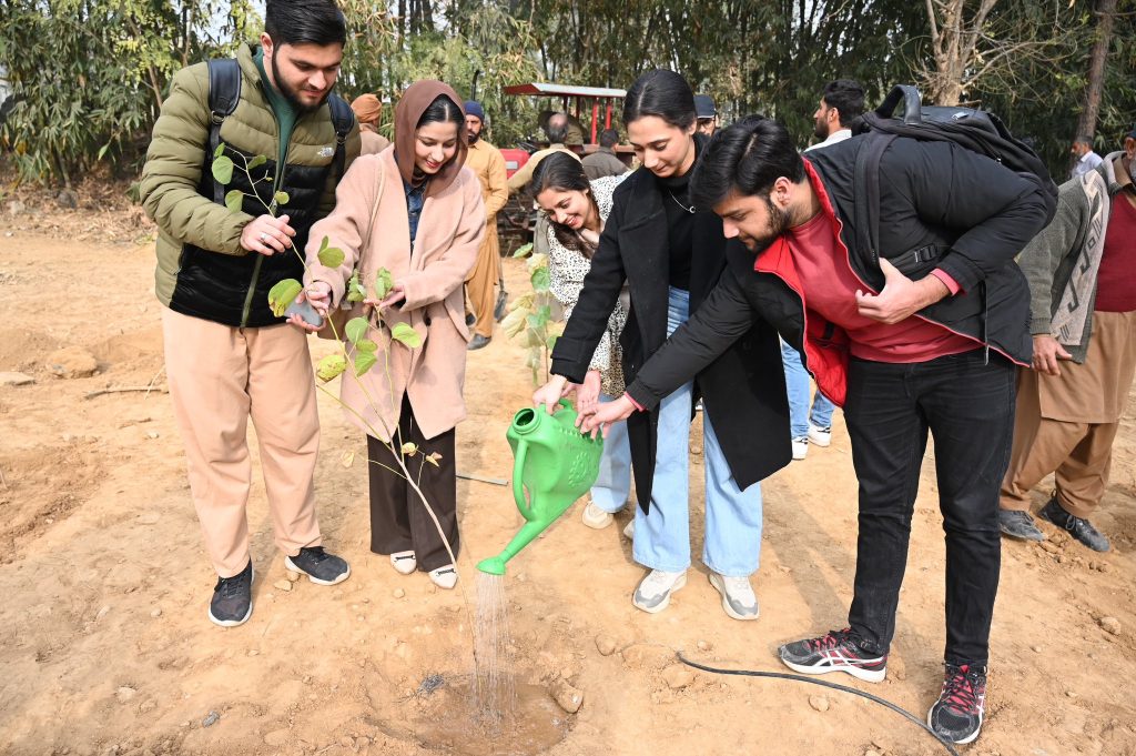 Students join tree plantation drive at Shaheen Chowk F-8
