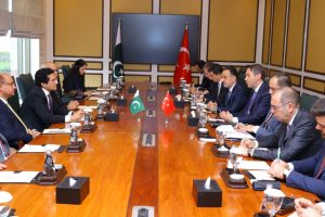 Pak-Turkiye discuss avenues for deepening cooperation in oil, gas, mining sectors