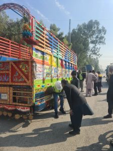 Over 1,000 vehicles inspected, 80 seized as Pak-EPA steps up anti-smog drive