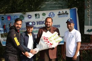 Youth stand up for glaciers on Margalla slopes as Pakistan marks int'l Mountain Day