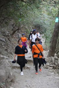Youth stand up for glaciers on Margalla slopes as Pakistan marks int'l Mountain Day
