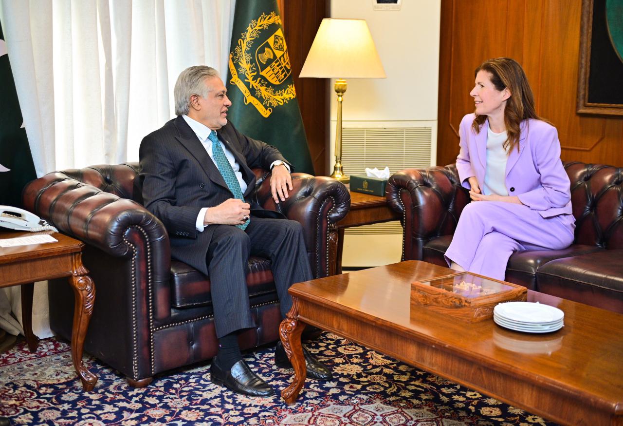 DPM/FM Dar, UK Minister Jenny discuss cooperation in key areas of mutual interest