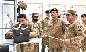 COAS visits Gujranwala, Sialkot Garrisons, witnesses field training exercise