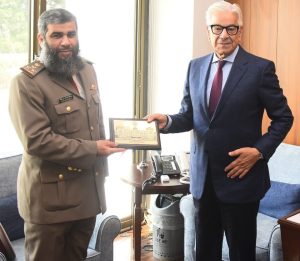Qatar military attache meets defence minister