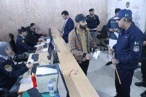 IGP Islamabad makes surprise visit to Traffic Headquarters, Faizabad