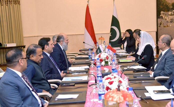 Federal Minister for Commerce Jam Kamal Khan in a sideline meeting with Indonesian Vice Minister of Trade Ms. Dyah Roro Esty Widya Putri, discussing ways to strengthen bilateral trade, enhance market access, and deepen economic cooperation between Pakistan and Indonesia