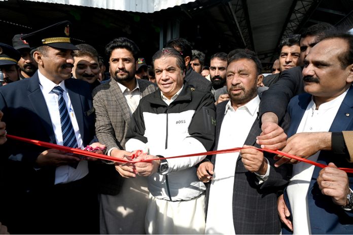 Federal Minister for Railways Muhammad Hanif Abbasi inaugurates the refurbished rake of the Hazara Express at Havelian Railway Station