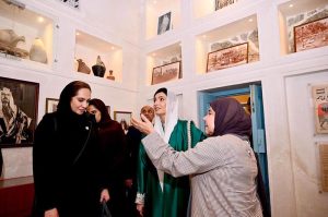 First Lady Bibi Aseefa Bhutto Zardari visits the Pearl Museum and observes exhibits highlighting Bahrain’s traditional maritime heritage and pearling history.