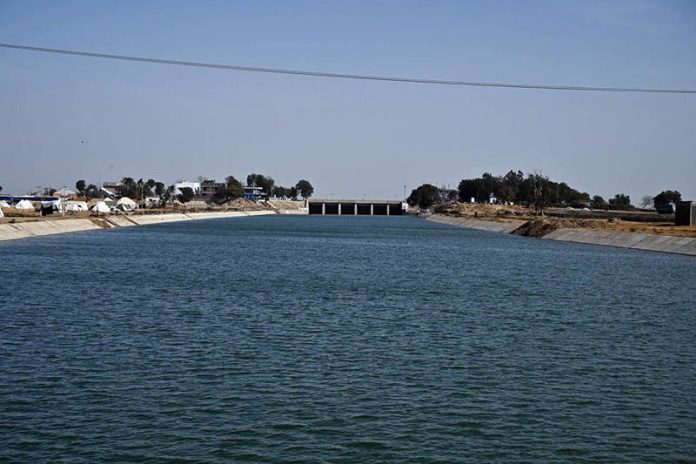 A beautiful view of Karachi wah canal at jamshoro