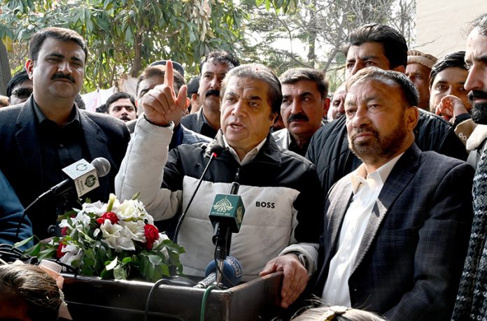 Federal Minister for Railways Muhammad Hanif Abbasi addresses to public gathering after inaugurating the refurbished rake of the Hazara Express at Havelian Railway Station