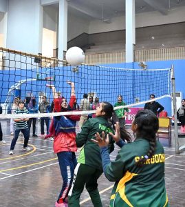 Players undergo volleyball trials during the “Khelta Punjab Pind Games Trials” held at a sports gymnasium, organized by the Sports Department.